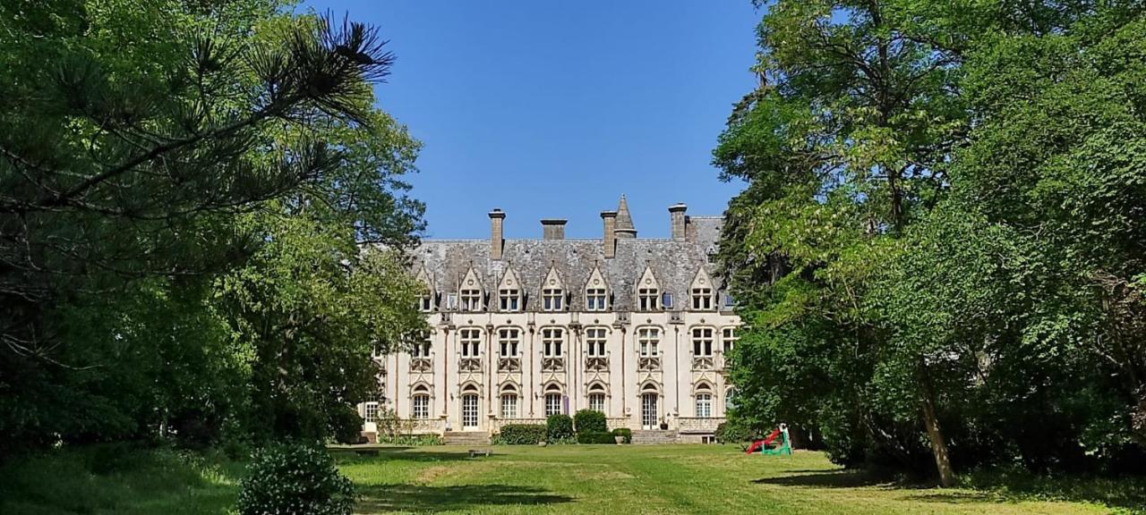 Château Néo-Gothique: Charming Studio with Wi-Fi and Free Parking Orleans Exterior photo